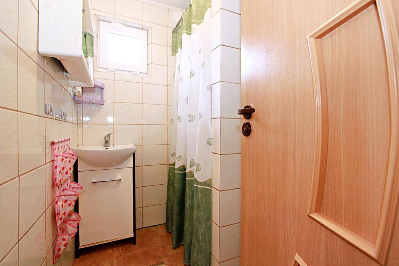 Domki Wczasowe Mazury - Ferienhaus Masuren - Do 12 Osob - Idealny Dla Grup Dluzek Экстерьер фото